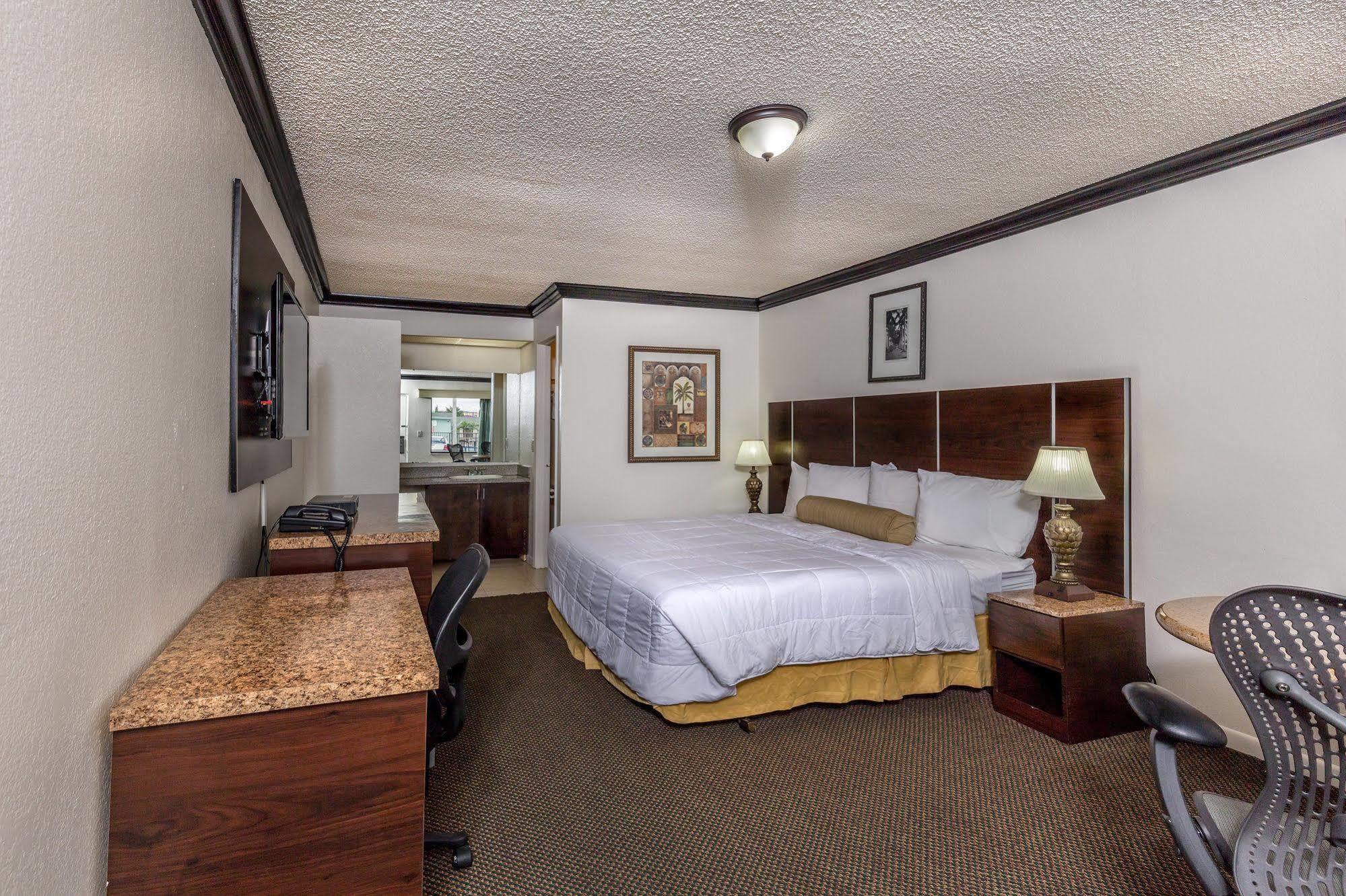 Budget Host Inn Florida City Exterior photo